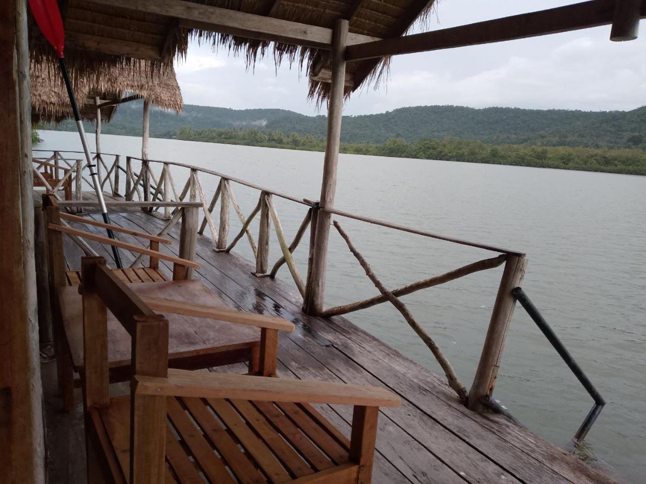 The Floating House Villa Krŏng Kaôh Kŏng Exterior foto