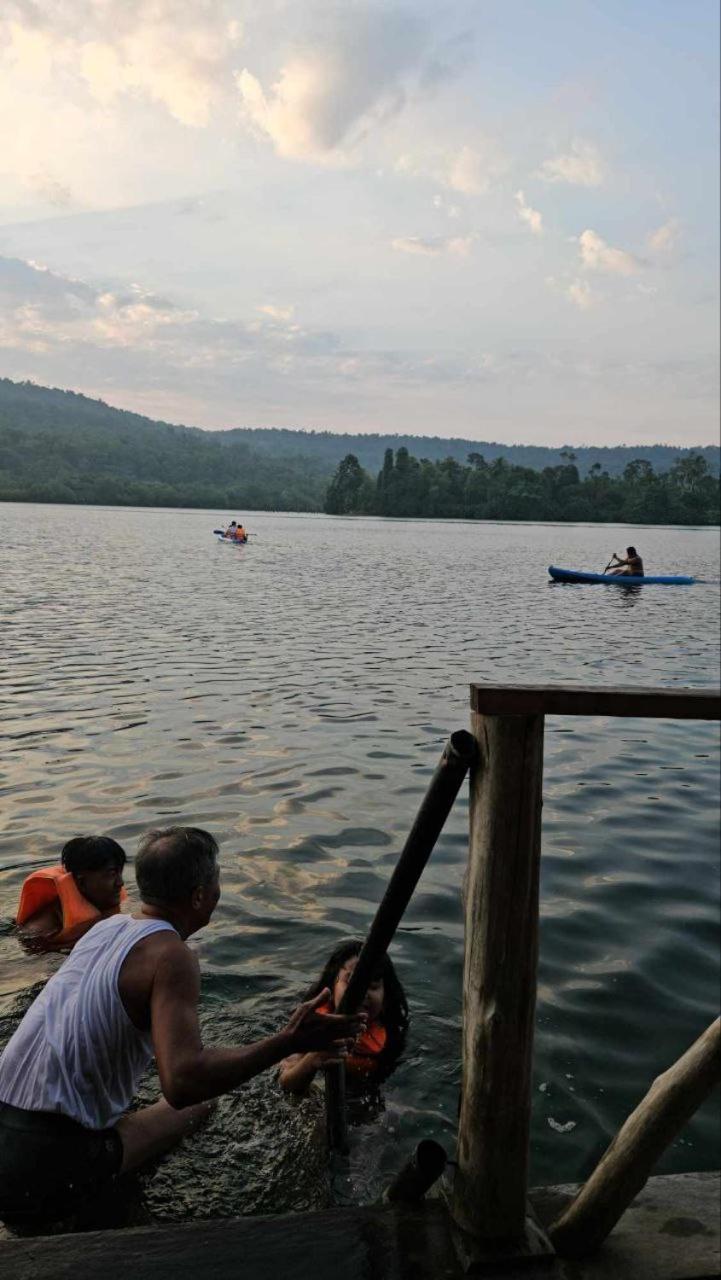 The Floating House Villa Krŏng Kaôh Kŏng Exterior foto